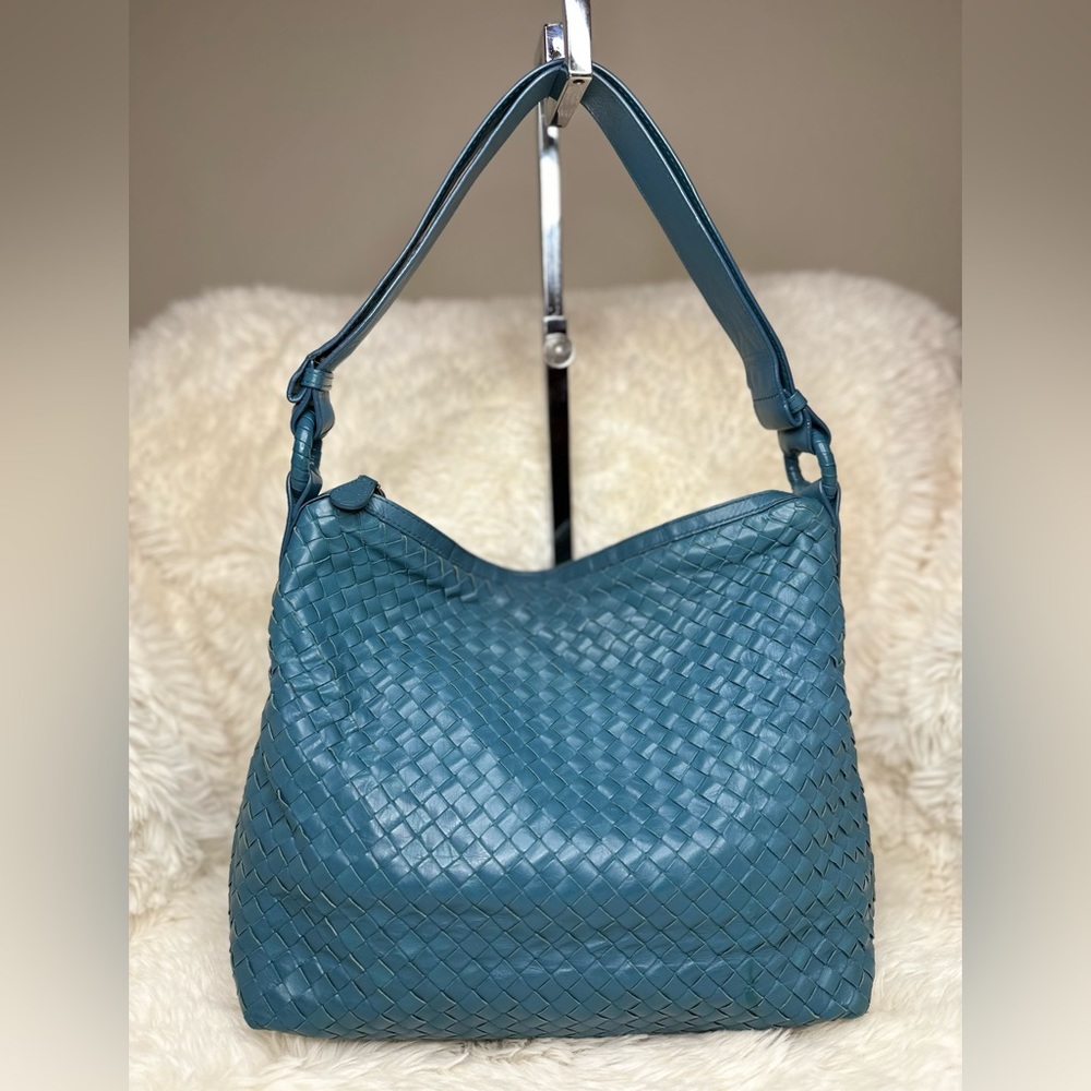 Bottega Veneta Pyramid Intrecciato Nappa Shoulder Bag - Picture 1 of 15
